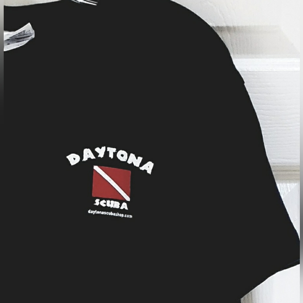 DAYTONA Scuba Shark Shirt - Picture 4 of 5